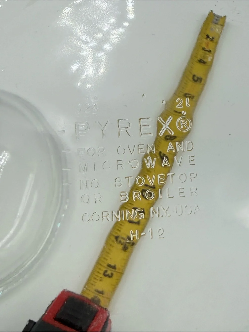 Vintage Pyrex 024 2 Qt Round Covered Casserole Dish Clear Glass w Lid 624C